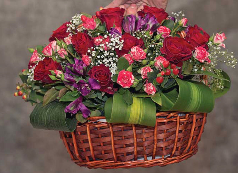 Mix Flowers Arrangement Bucket - Tizarah & Co. 